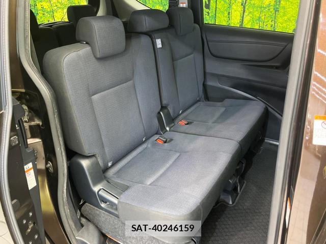 Toyota SIENTA 2016-03 8343329-10