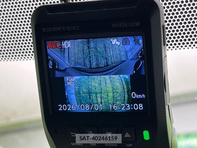 Toyota SIENTA 2016-03 8343329-5