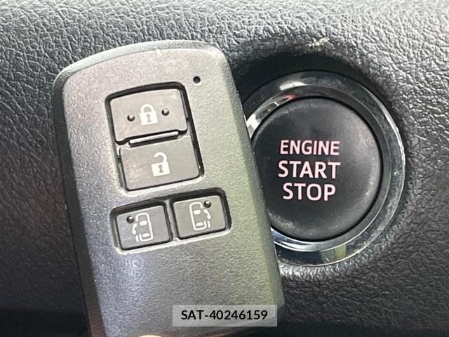 Toyota SIENTA 2016-03 8343329-7