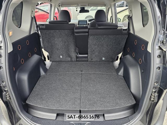 Toyota SIENTA 2022-06 8343595-7