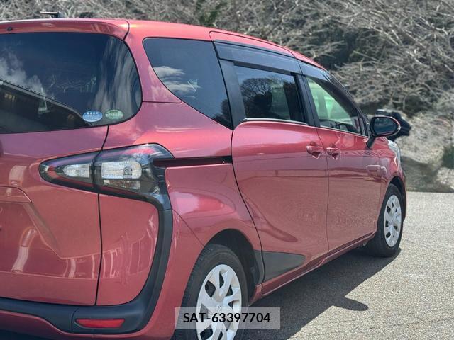 Toyota SIENTA 2017-03 8343693-12