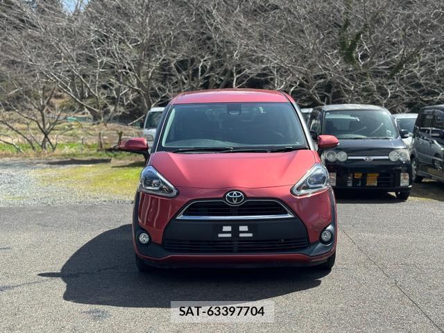 Toyota SIENTA 2017-03 8343693-4