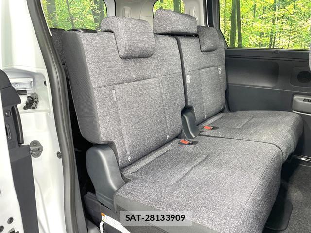 Toyota SIENTA 2026-04 8343871-8
