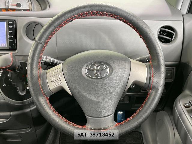 Toyota SIENTA 2015-07 8344187-11