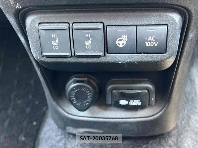 Toyota SIENTA 2023-02 8344209-6