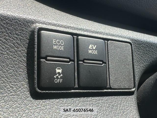 Toyota SIENTA 2020-02 8344241-14