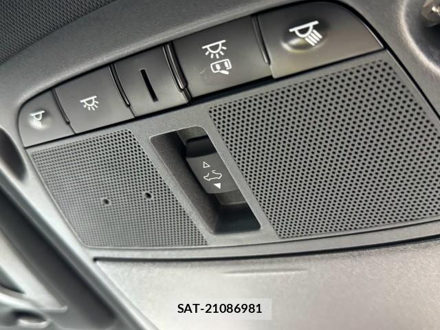 Nissan SKYLINE 2023-11 8342698-16
