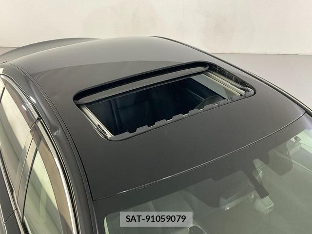Nissan SKYLINE 2016-04 8343940-10