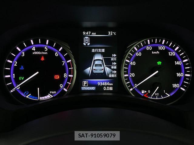 Nissan SKYLINE 2016-04 8343940-12