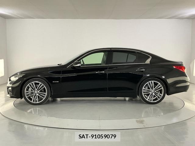 Nissan SKYLINE 2016-04 8343940-3