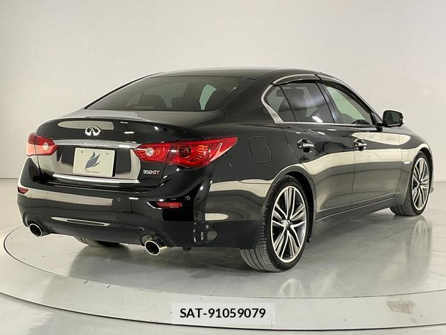 Nissan SKYLINE 2016-04 8343940-6