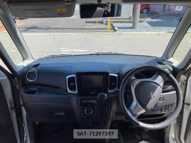 Suzuki SPACIA 2014-08 8342109-4