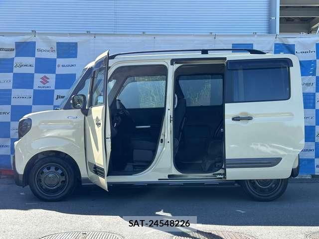 Suzuki SPACIA 2021-08 8342760-5