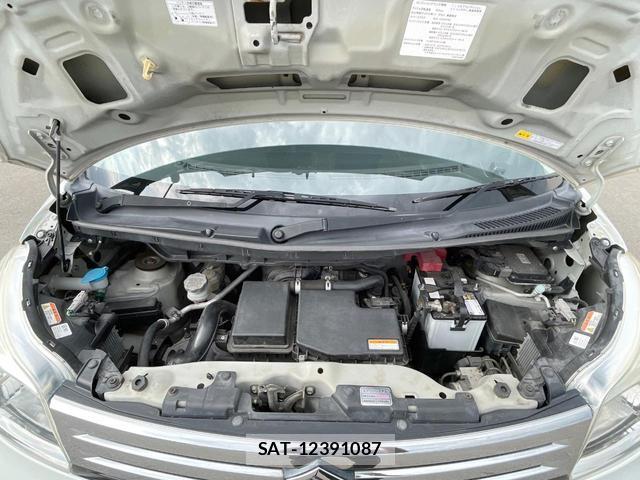 Suzuki SPACIA 2014-07 8343351-17