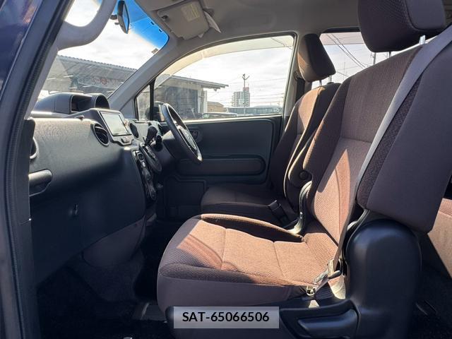 Toyota SPADE 2012-09 8342208-5
