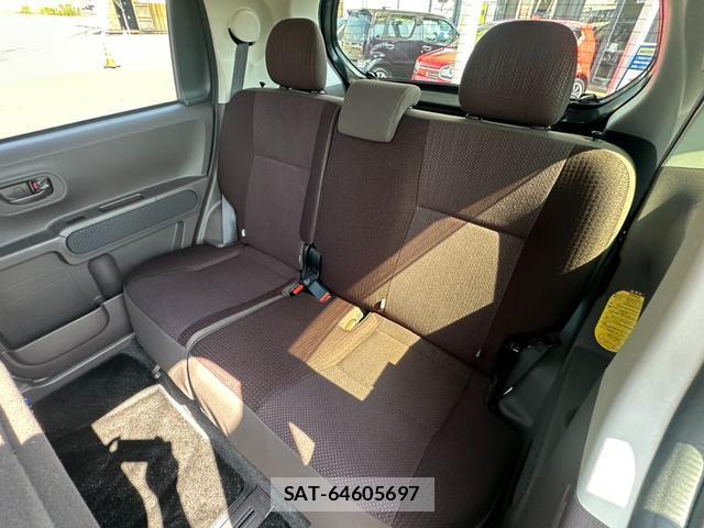 Toyota SPADE 2012-12 8342210-6