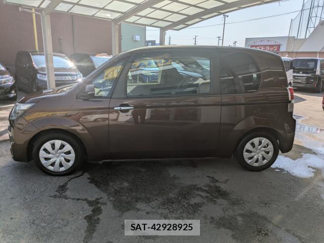 Toyota SPADE 2016-06 8343293-11