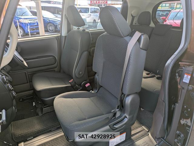 Toyota SPADE 2016-06 8343293-5
