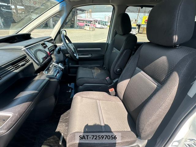 Honda e 2018-04 8342209-5