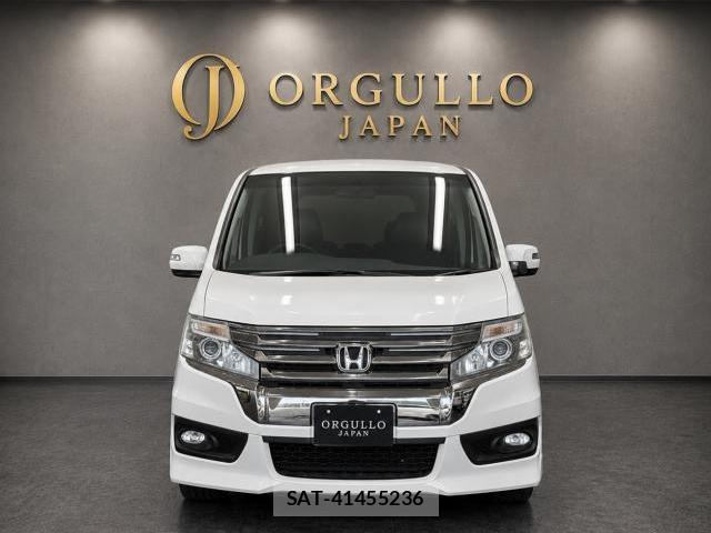 Honda e 2015-03 8342315-1