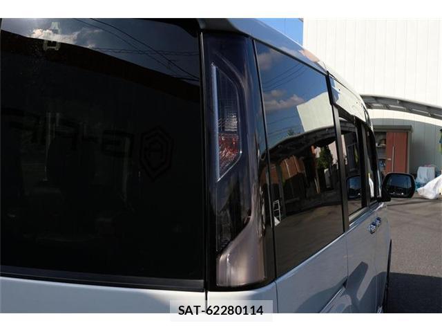 Honda e 2020-06 8342359-12