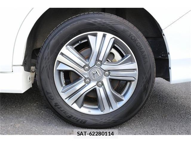 Honda e 2020-06 8342359-13