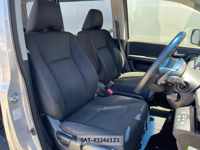 Honda e 2014-07 8342402-7