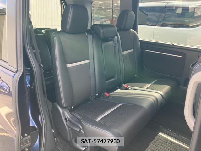 Honda e 2018-06 8342477-11
