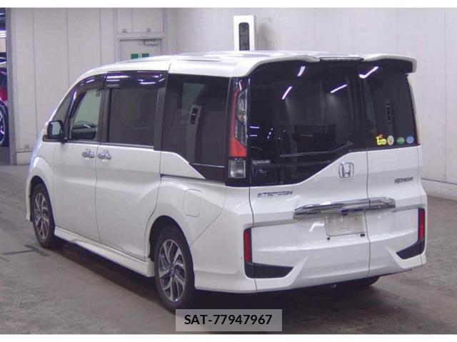 Honda e 2017-08 8342617-1