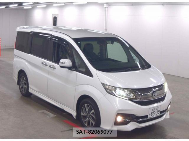 Honda e 2016-06 8342618-0
