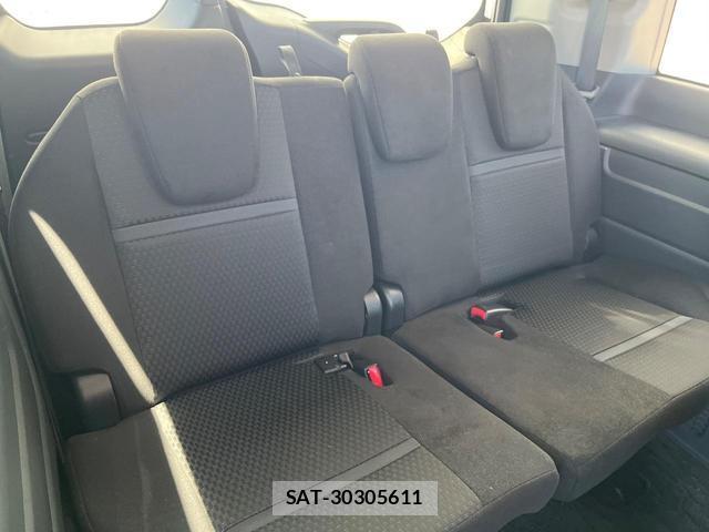 Honda e 2019-03 8342758-12