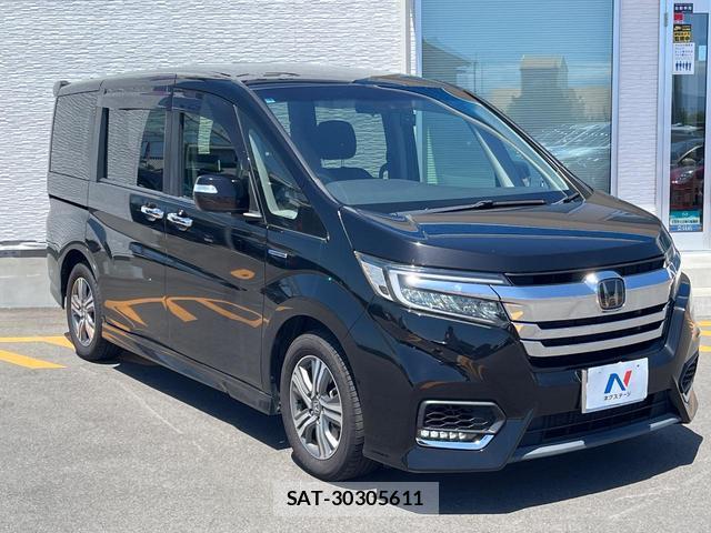 Honda e 2019-03 8342758-15