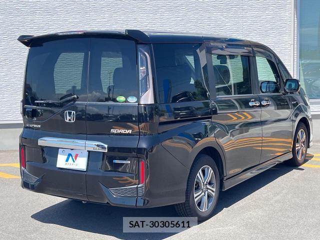 Honda e 2019-03 8342758-16