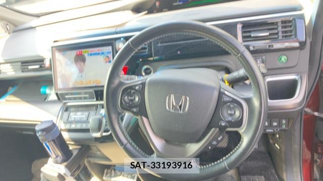 Honda e 2018-04 8342854-18