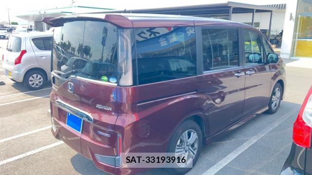 Honda e 2018-04 8342854-3