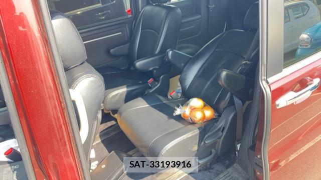 Honda e 2018-04 8342854-9