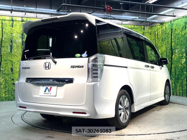 Honda e 2013-11 8342871-18