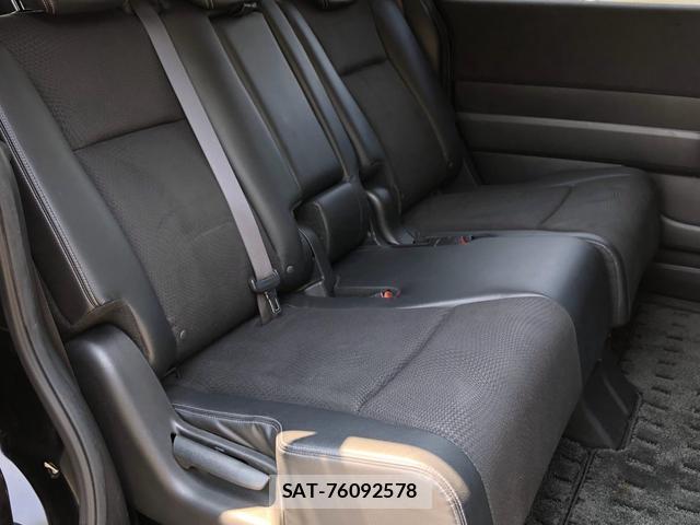 Honda e 2013-11 8343122-11