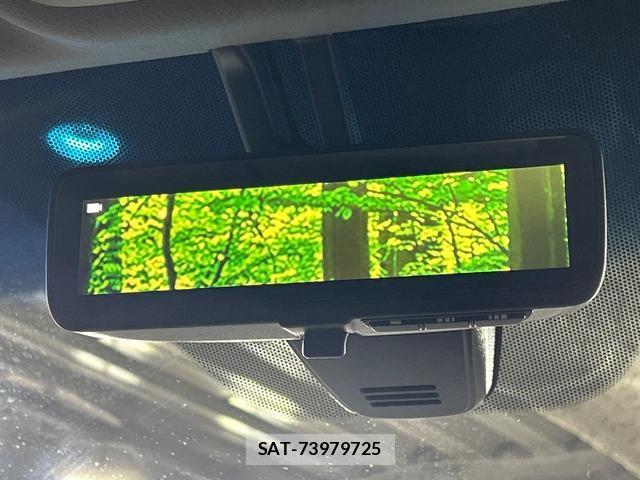 Honda e 2017-10 8343540-7