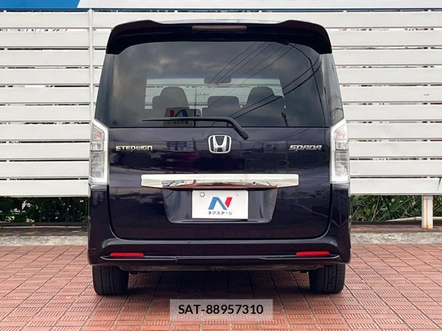 Honda e 2013-07 8344067-15