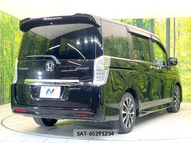 Honda e 2014-02 8344094-17
