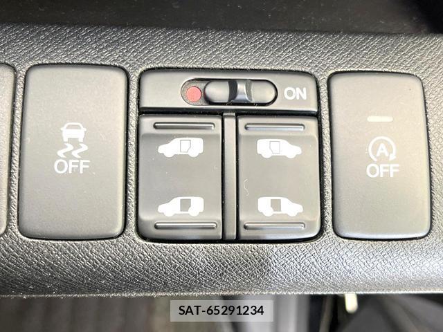Honda e 2014-02 8344094-5