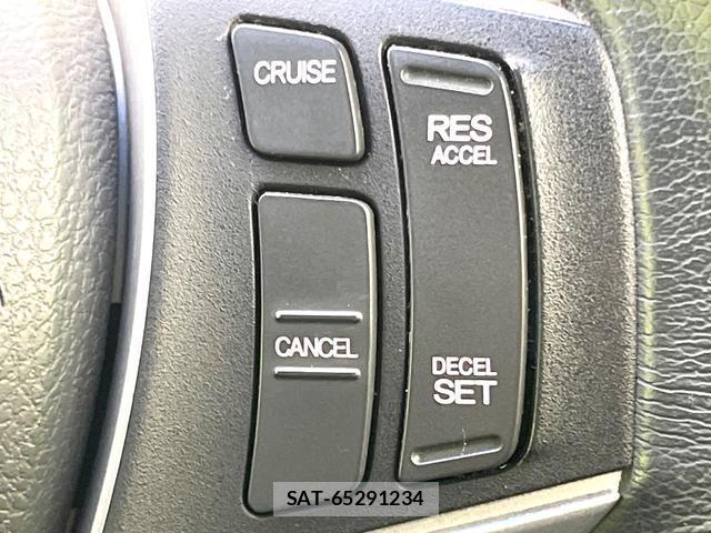 Honda e 2014-02 8344094-6