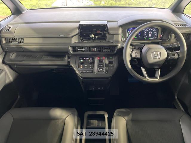 Honda e 2026-04 8342491-1