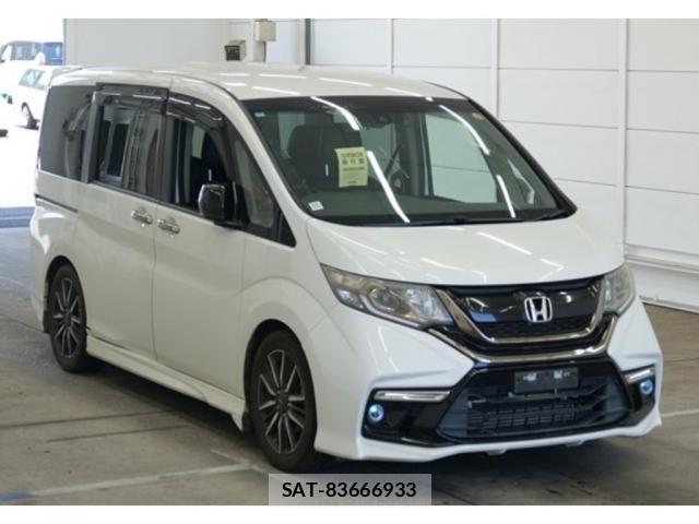 Honda e 2017-11 8342599-3