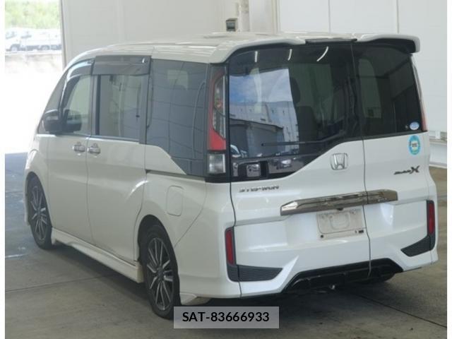 Honda e 2017-11 8342599-4