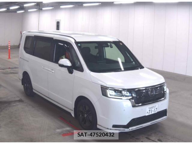 Honda e 2022-07 8342627-3