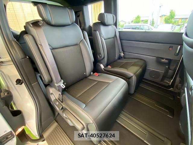 Honda e 2026-06 8343389-10