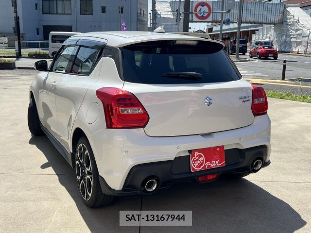 Suzuki SWIFT 2022-09 8342038-10