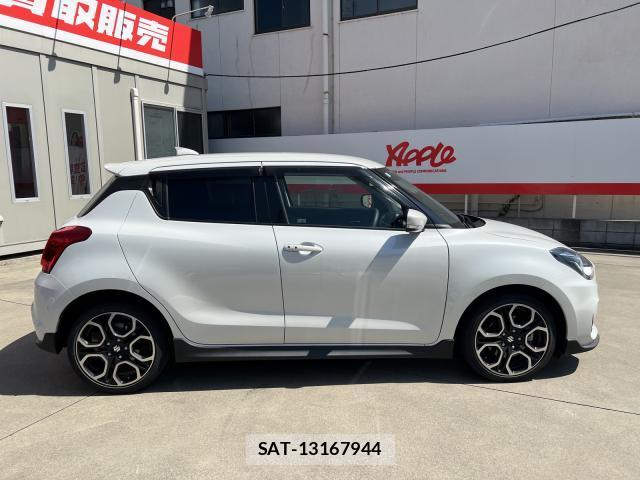 Suzuki SWIFT 2022-09 8342038-17